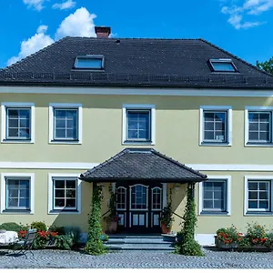 https://appartementhof-stadler.com-bavaria.com